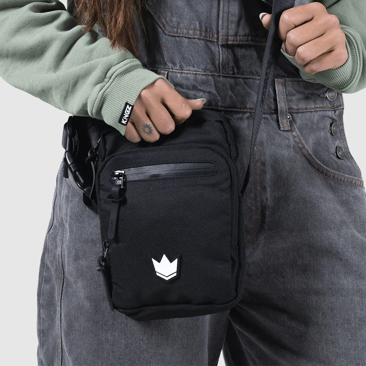 Kingz Side Bag Negra